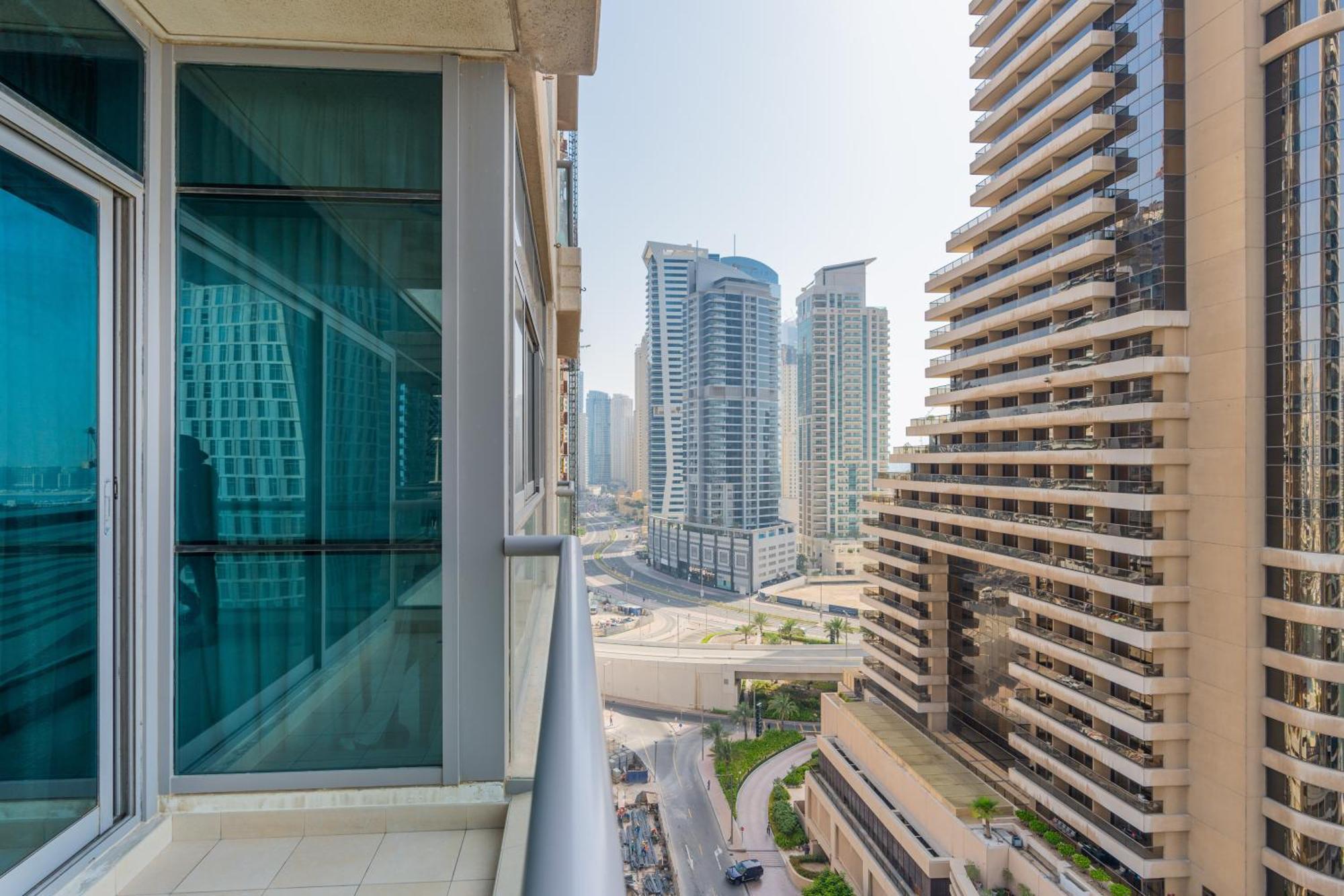 Vacay Lettings -2 Bed Iris Blue Dubai Marina Apartment ภายนอก รูปภาพ