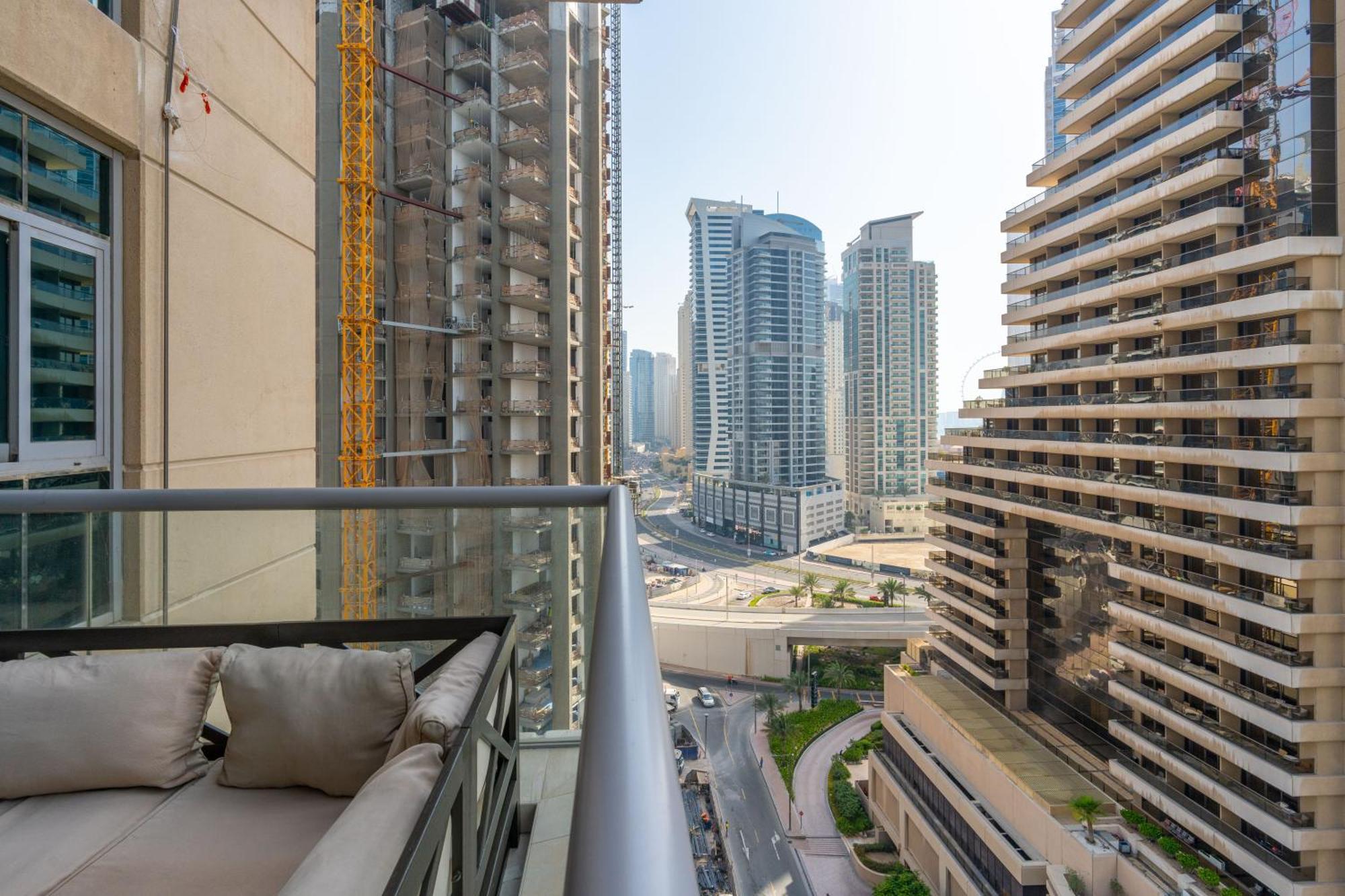 Vacay Lettings -2 Bed Iris Blue Dubai Marina Apartment ภายนอก รูปภาพ
