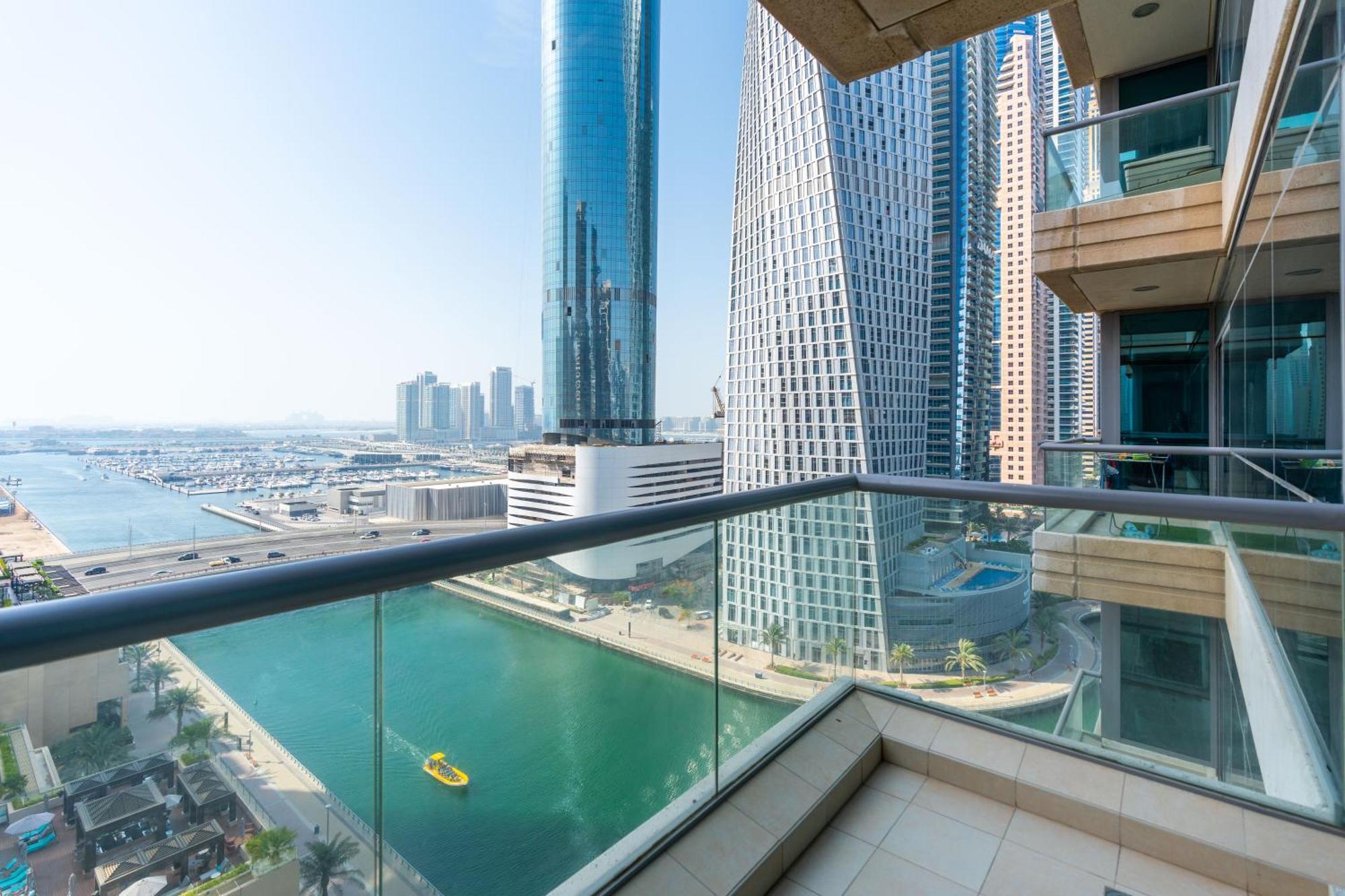 Vacay Lettings -2 Bed Iris Blue Dubai Marina Apartment ภายนอก รูปภาพ