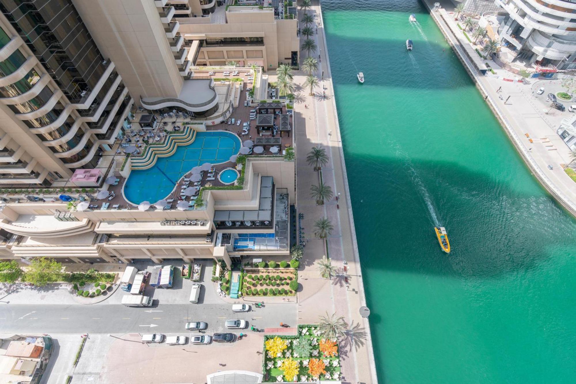 Vacay Lettings -2 Bed Iris Blue Dubai Marina Apartment ภายนอก รูปภาพ