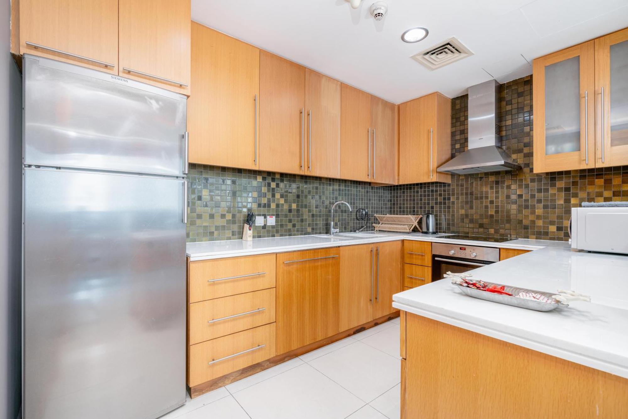 Vacay Lettings -2 Bed Iris Blue Dubai Marina Apartment ภายนอก รูปภาพ